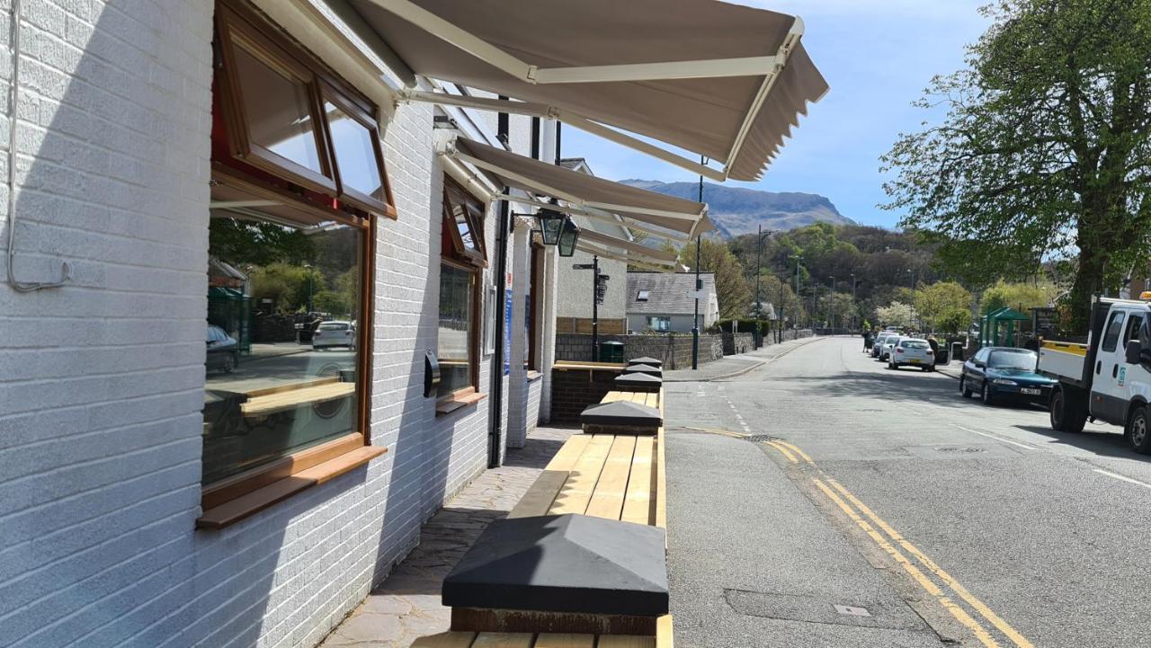 Y Gwynedd Inn Ланберис Екстериор снимка