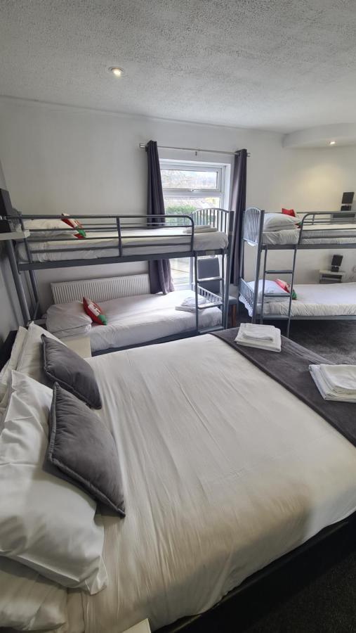 Y Gwynedd Inn Ланберис Екстериор снимка