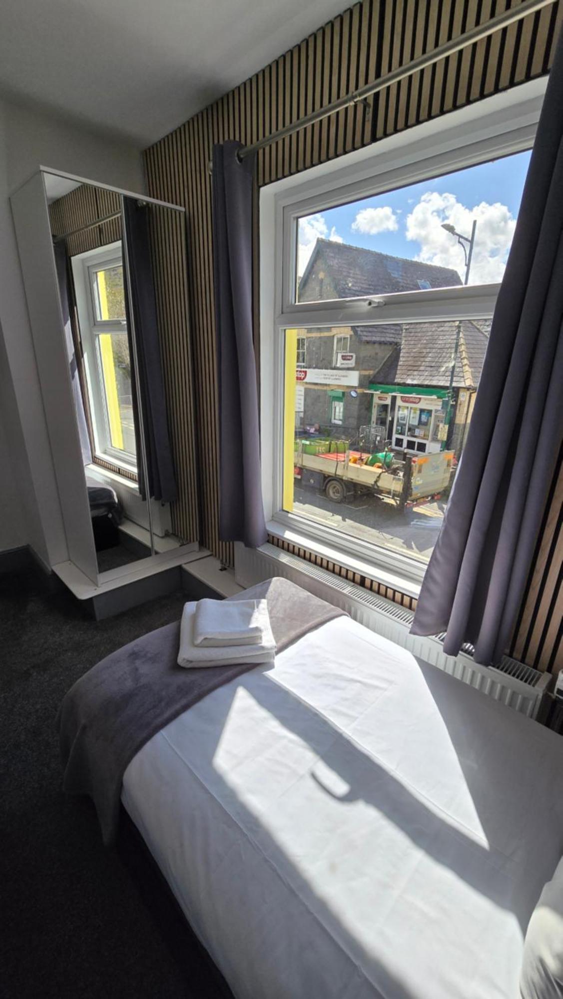 Y Gwynedd Inn Ланберис Екстериор снимка